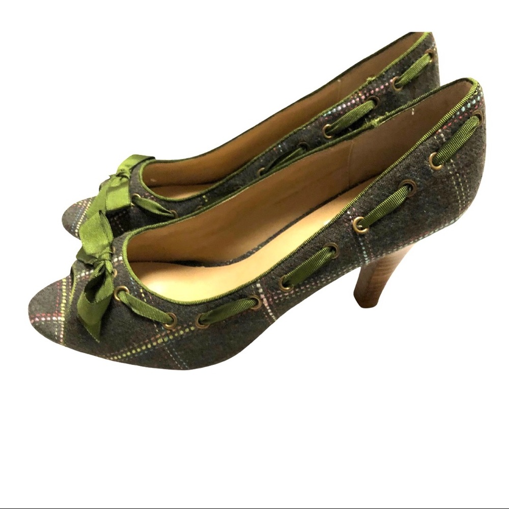 Steve Madden Green Plaid Heels